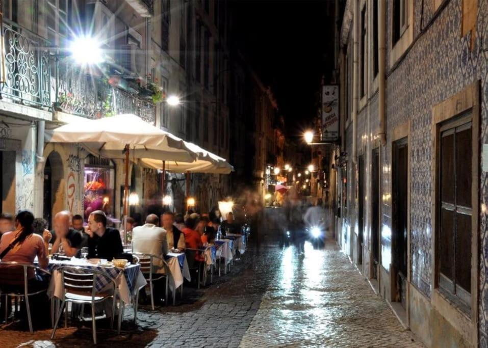 C3 Bairro Alto Cozy Romantic Loft In 18Th Century Building Lisboa Εξωτερικό φωτογραφία