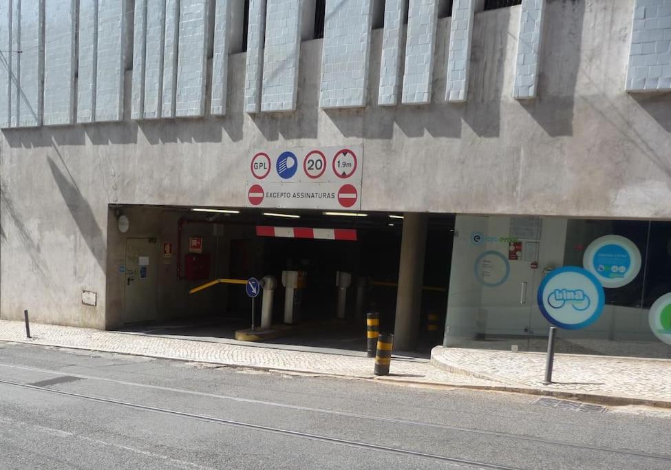 C3 Bairro Alto Cozy Romantic Loft In 18Th Century Building Lisboa Εξωτερικό φωτογραφία